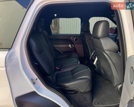 Білий Ленд Ровер Range Rover Sport, об'ємом двигуна 3 л та пробігом 164 тис. км за 21900 $, фото 39 на Automoto.ua