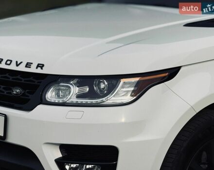 Білий Ленд Ровер Range Rover Sport, об'ємом двигуна 3 л та пробігом 125 тис. км за 21999 $, фото 10 на Automoto.ua
