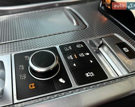 Білий Ленд Ровер Range Rover Sport, об'ємом двигуна 2.99 л та пробігом 132 тис. км за 28000 $, фото 65 на Automoto.ua