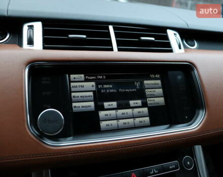 Білий Ленд Ровер Range Rover Sport, об'ємом двигуна 5 л та пробігом 123 тис. км за 29900 $, фото 26 на Automoto.ua