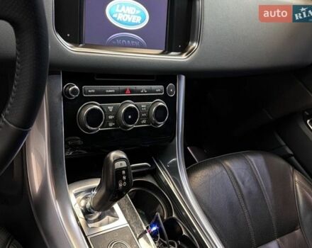 Белый Ленд Ровер Рендж Ровер Спорт, объемом двигателя 2.99 л и пробегом 153 тыс. км за 32700 $, фото 1 на Automoto.ua