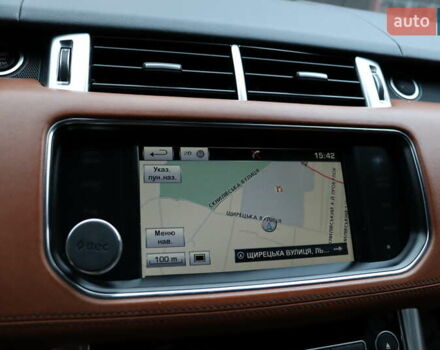 Білий Ленд Ровер Range Rover Sport, об'ємом двигуна 5 л та пробігом 123 тис. км за 29900 $, фото 27 на Automoto.ua