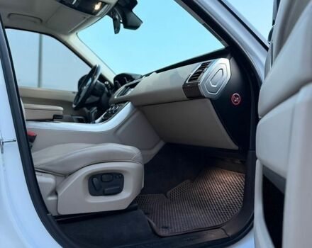 Білий Ленд Ровер Range Rover Sport, об'ємом двигуна 2.99 л та пробігом 150 тис. км за 22500 $, фото 23 на Automoto.ua