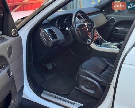 Білий Ленд Ровер Range Rover Sport, об'ємом двигуна 3 л та пробігом 164 тис. км за 21900 $, фото 36 на Automoto.ua