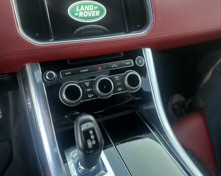 Білий Ленд Ровер Range Rover Sport, об'ємом двигуна 5 л та пробігом 140 тис. км за 34000 $, фото 14 на Automoto.ua