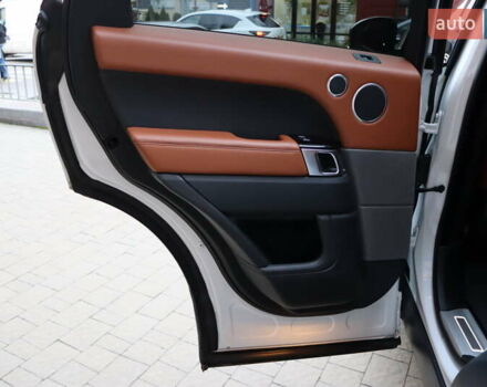 Білий Ленд Ровер Range Rover Sport, об'ємом двигуна 5 л та пробігом 123 тис. км за 29900 $, фото 34 на Automoto.ua
