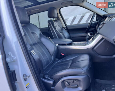 Білий Ленд Ровер Range Rover Sport, об'ємом двигуна 2.99 л та пробігом 235 тис. км за 23500 $, фото 31 на Automoto.ua