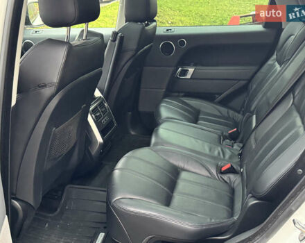 Белый Ленд Ровер Рендж Ровер Спорт, объемом двигателя 2.99 л и пробегом 235 тыс. км за 24000 $, фото 12 на Automoto.ua