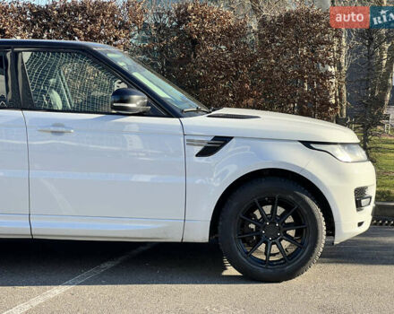Белый Ленд Ровер Рендж Ровер Спорт, объемом двигателя 2.99 л и пробегом 235 тыс. км за 21500 $, фото 25 на Automoto.ua