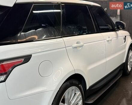 Белый Ленд Ровер Рендж Ровер Спорт, объемом двигателя 2.99 л и пробегом 153 тыс. км за 32700 $, фото 2 на Automoto.ua