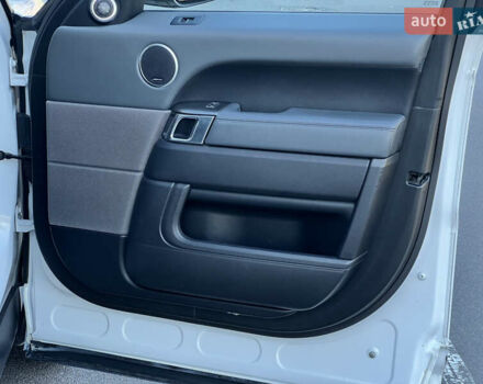 Білий Ленд Ровер Range Rover Sport, об'ємом двигуна 2.99 л та пробігом 235 тис. км за 23500 $, фото 34 на Automoto.ua