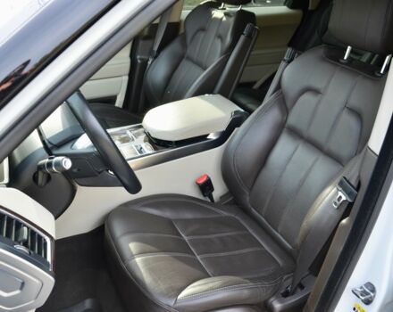 Білий Ленд Ровер Range Rover Sport, об'ємом двигуна 3 л та пробігом 78 тис. км за 48500 $, фото 26 на Automoto.ua