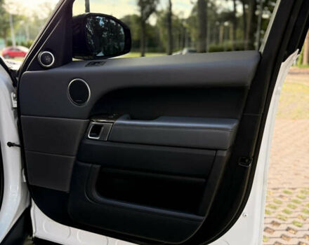 Белый Ленд Ровер Рендж Ровер Спорт, объемом двигателя 2.99 л и пробегом 132 тыс. км за 35500 $, фото 29 на Automoto.ua