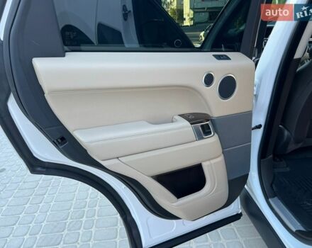 Білий Ленд Ровер Range Rover Sport, об'ємом двигуна 3 л та пробігом 178 тис. км за 21500 $, фото 31 на Automoto.ua