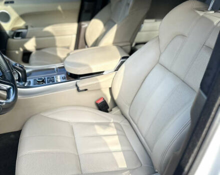 Белый Ленд Ровер Рендж Ровер Спорт, объемом двигателя 2.99 л и пробегом 110 тыс. км за 28700 $, фото 18 на Automoto.ua