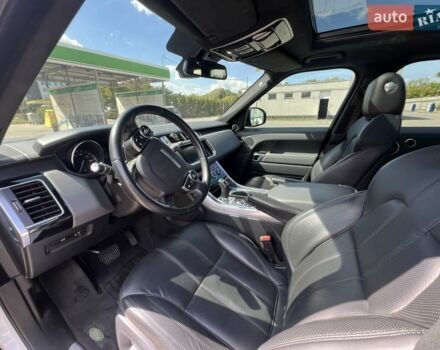 Білий Ленд Ровер Range Rover Sport, об'ємом двигуна 3 л та пробігом 126 тис. км за 29500 $, фото 37 на Automoto.ua