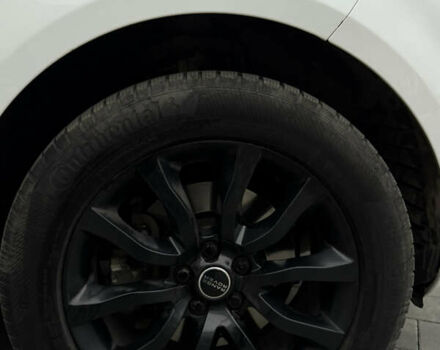 Білий Ленд Ровер Range Rover Sport, об'ємом двигуна 3 л та пробігом 195 тис. км за 24500 $, фото 30 на Automoto.ua