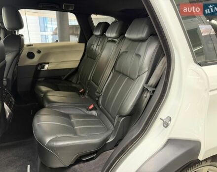 Білий Ленд Ровер Range Rover Sport, об'ємом двигуна 2.99 л та пробігом 99 тис. км за 28500 $, фото 23 на Automoto.ua