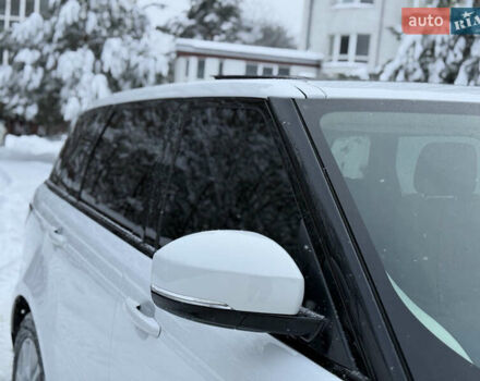 Белый Ленд Ровер Рендж Ровер Спорт, объемом двигателя 3 л и пробегом 175 тыс. км за 23800 $, фото 6 на Automoto.ua