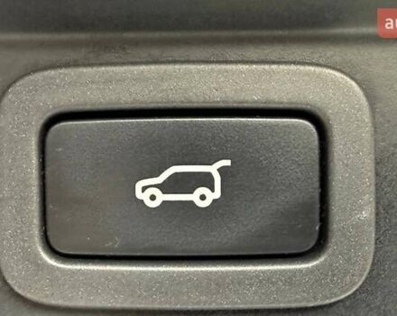 Білий Ленд Ровер Range Rover Sport, об'ємом двигуна 3 л та пробігом 261 тис. км за 26990 $, фото 10 на Automoto.ua