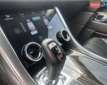 Белый Ленд Ровер Рендж Ровер Спорт, объемом двигателя 3 л и пробегом 97 тыс. км за 30700 $, фото 9 на Automoto.ua