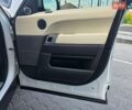 Білий Ленд Ровер Range Rover Sport, об'ємом двигуна 3 л та пробігом 194 тис. км за 23777 $, фото 50 на Automoto.ua