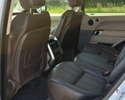 Білий Ленд Ровер Range Rover Sport, об'ємом двигуна 3 л та пробігом 215 тис. км за 22800 $, фото 38 на Automoto.ua