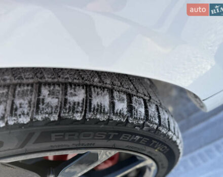 Белый Ленд Ровер Рендж Ровер Спорт, объемом двигателя 3 л и пробегом 259 тыс. км за 28500 $, фото 9 на Automoto.ua