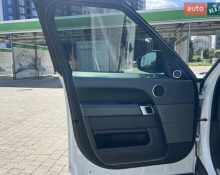 Білий Ленд Ровер Range Rover Sport, об'ємом двигуна 3 л та пробігом 126 тис. км за 29500 $, фото 41 на Automoto.ua
