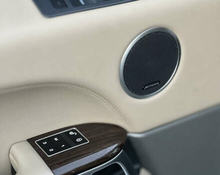 Білий Ленд Ровер Range Rover Sport, об'ємом двигуна 3 л та пробігом 173 тис. км за 24999 $, фото 16 на Automoto.ua