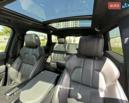 Білий Ленд Ровер Range Rover Sport, об'ємом двигуна 3 л та пробігом 120 тис. км за 30000 $, фото 35 на Automoto.ua
