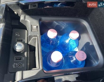 Белый Ленд Ровер Рендж Ровер Спорт, объемом двигателя 3 л и пробегом 116 тыс. км за 30000 $, фото 53 на Automoto.ua