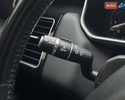 Білий Ленд Ровер Range Rover Sport, об'ємом двигуна 3 л та пробігом 261 тис. км за 28990 $, фото 16 на Automoto.ua
