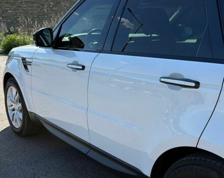 Білий Ленд Ровер Range Rover Sport, об'ємом двигуна 3 л та пробігом 215 тис. км за 22800 $, фото 9 на Automoto.ua