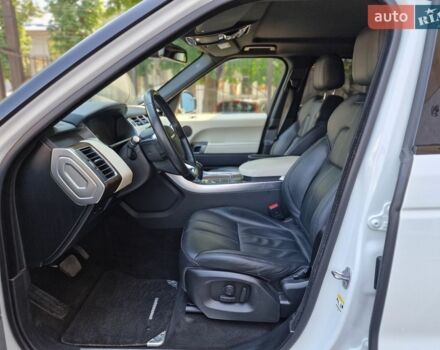 Білий Ленд Ровер Range Rover Sport, об'ємом двигуна 2.99 л та пробігом 99 тис. км за 24990 $, фото 41 на Automoto.ua
