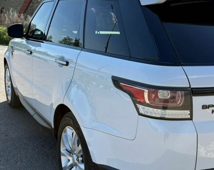 Білий Ленд Ровер Range Rover Sport, об'ємом двигуна 3 л та пробігом 215 тис. км за 22800 $, фото 8 на Automoto.ua