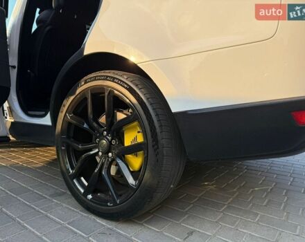 Білий Ленд Ровер Range Rover Sport, об'ємом двигуна 3 л та пробігом 186 тис. км за 25300 $, фото 12 на Automoto.ua