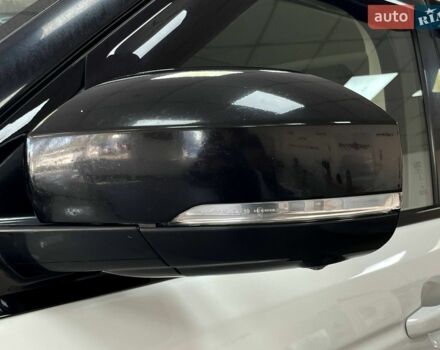 Білий Ленд Ровер Range Rover Sport, об'ємом двигуна 3 л та пробігом 203 тис. км за 22490 $, фото 12 на Automoto.ua