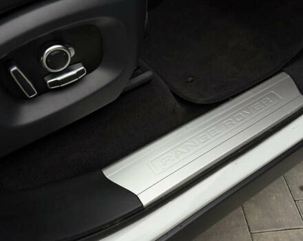 Білий Ленд Ровер Range Rover Sport, об'ємом двигуна 3 л та пробігом 195 тис. км за 24500 $, фото 24 на Automoto.ua