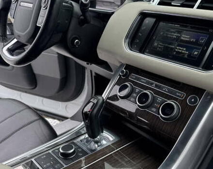 Белый Ленд Ровер Рендж Ровер Спорт, объемом двигателя 2.99 л и пробегом 167 тыс. км за 27300 $, фото 22 на Automoto.ua