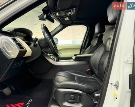 Білий Ленд Ровер Range Rover Sport, об'ємом двигуна 2.99 л та пробігом 99 тис. км за 28500 $, фото 21 на Automoto.ua