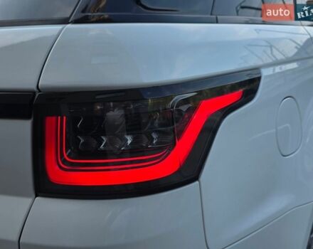 Білий Ленд Ровер Range Rover Sport, об'ємом двигуна 3 л та пробігом 194 тис. км за 23777 $, фото 20 на Automoto.ua