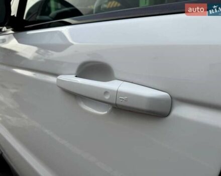 Білий Ленд Ровер Range Rover Sport, об'ємом двигуна 2.99 л та пробігом 167 тис. км за 23990 $, фото 7 на Automoto.ua