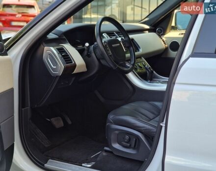 Білий Ленд Ровер Range Rover Sport, об'ємом двигуна 2.99 л та пробігом 99 тис. км за 24990 $, фото 43 на Automoto.ua