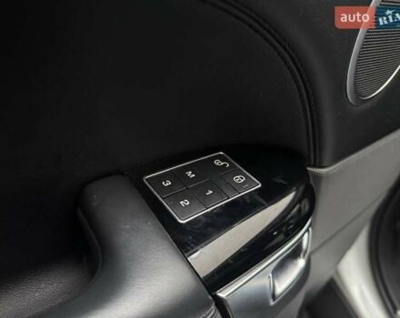 Білий Ленд Ровер Range Rover Sport, об'ємом двигуна 3 л та пробігом 261 тис. км за 28990 $, фото 14 на Automoto.ua