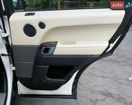 Білий Ленд Ровер Range Rover Sport, об'ємом двигуна 3 л та пробігом 171 тис. км за 22500 $, фото 56 на Automoto.ua