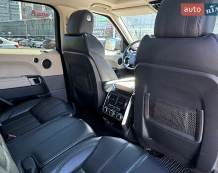 Білий Ленд Ровер Range Rover Sport, об'ємом двигуна 2.99 л та пробігом 158 тис. км за 25000 $, фото 9 на Automoto.ua