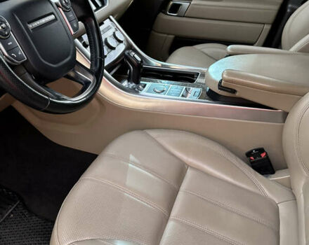 Білий Ленд Ровер Range Rover Sport, об'ємом двигуна 2.99 л та пробігом 102 тис. км за 31000 $, фото 7 на Automoto.ua