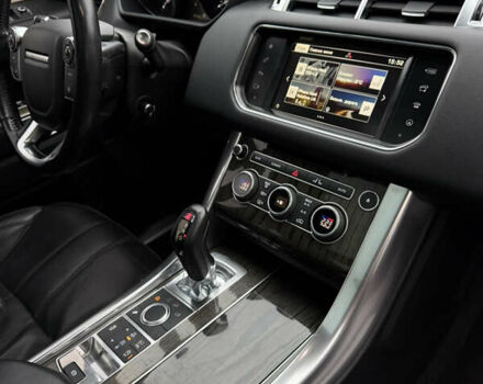 Білий Ленд Ровер Range Rover Sport, об'ємом двигуна 3 л та пробігом 195 тис. км за 24500 $, фото 25 на Automoto.ua