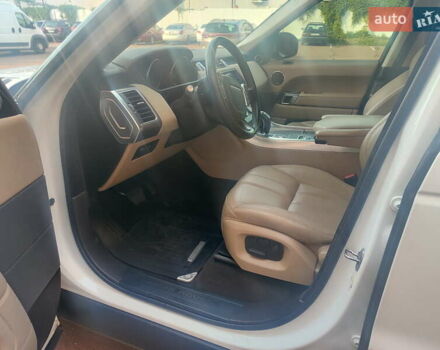 Білий Ленд Ровер Range Rover Sport, об'ємом двигуна 2.99 л та пробігом 219 тис. км за 23000 $, фото 11 на Automoto.ua